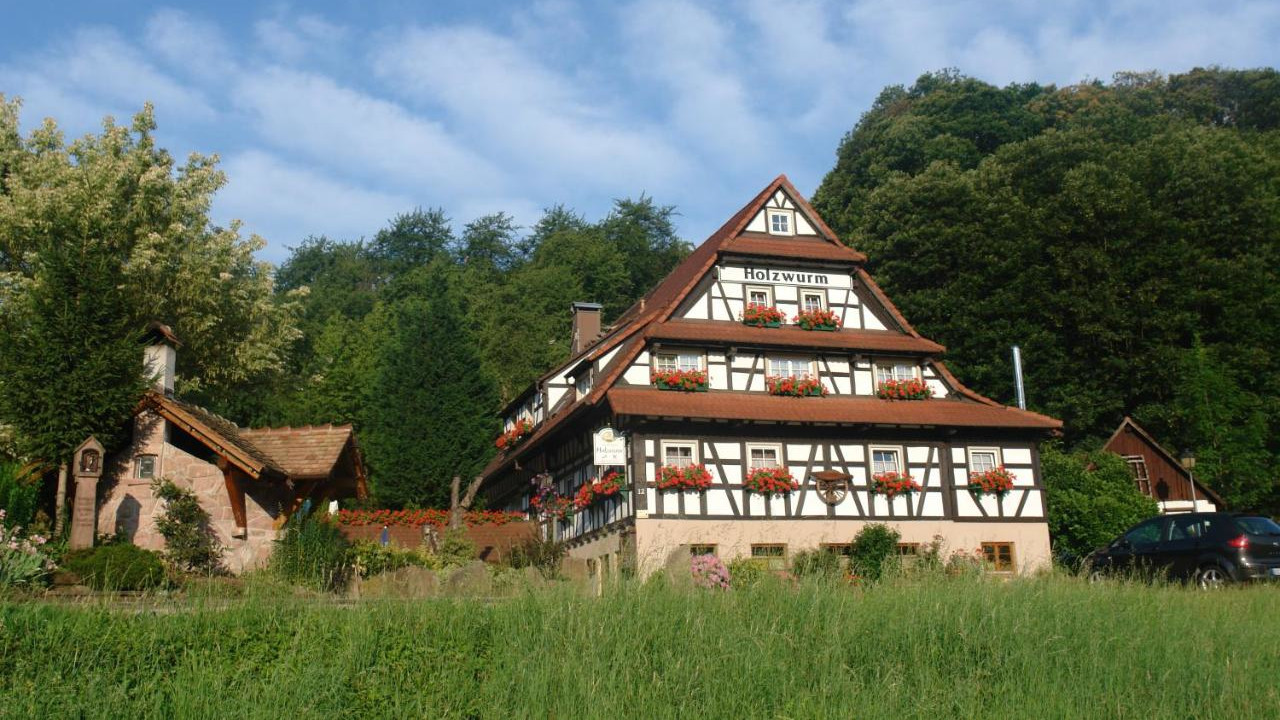 Naturhotel Holzwurm